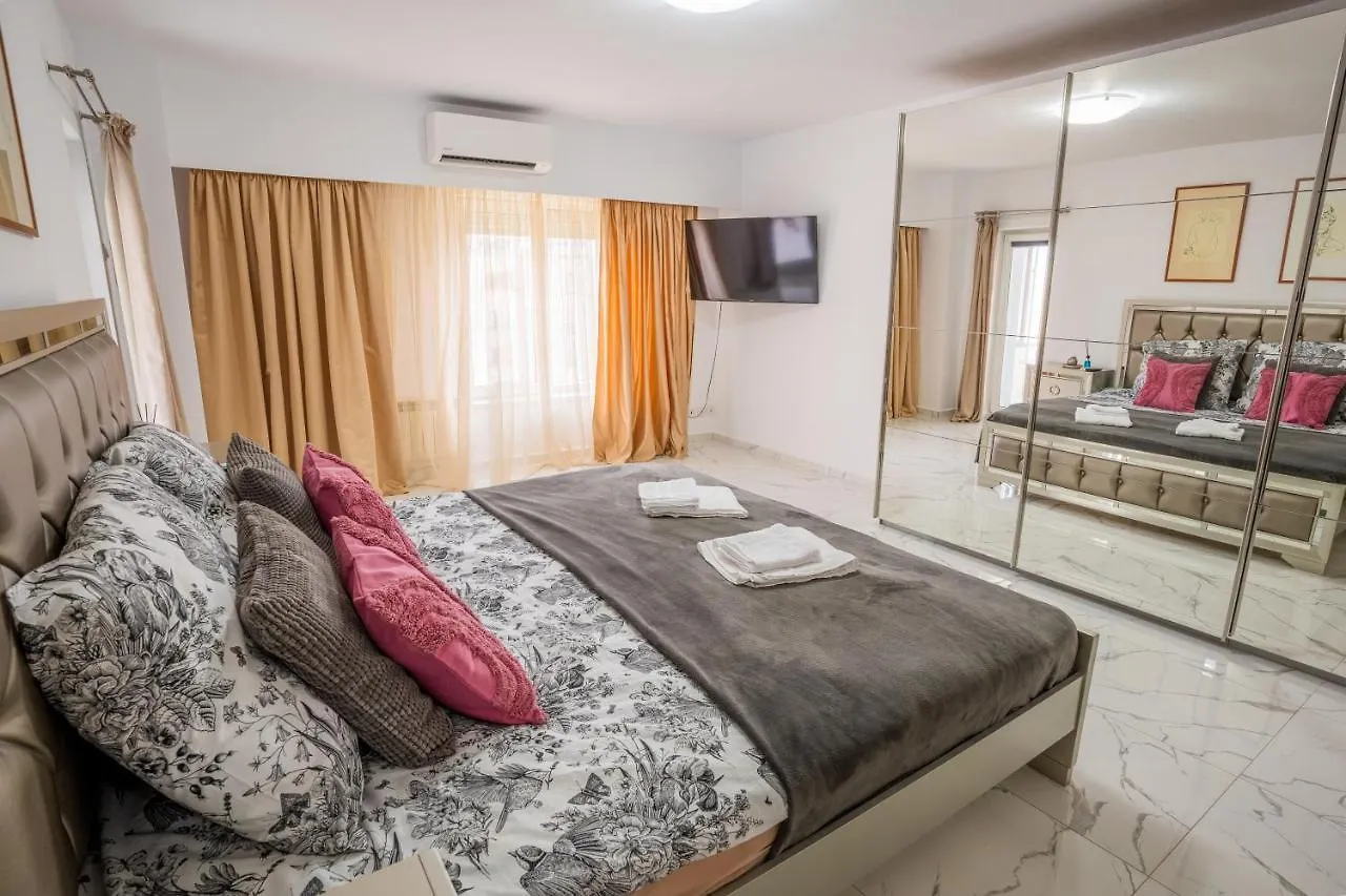 Apartment Quiet Marble Apt With Free Parking Spot Old Town Bucharest