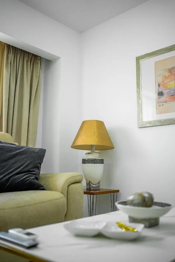 Quiet Marble Apt With Free Parking Spot Old Town Bucharest Romania