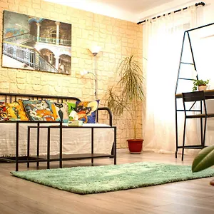 Packe 15 Apartment