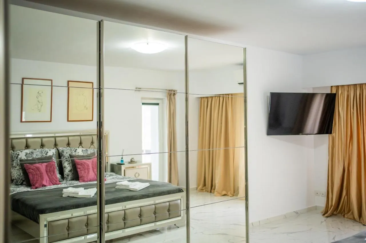 Quiet Marble Apt With Free Parking Spot Old Town Bukarest Rumänien