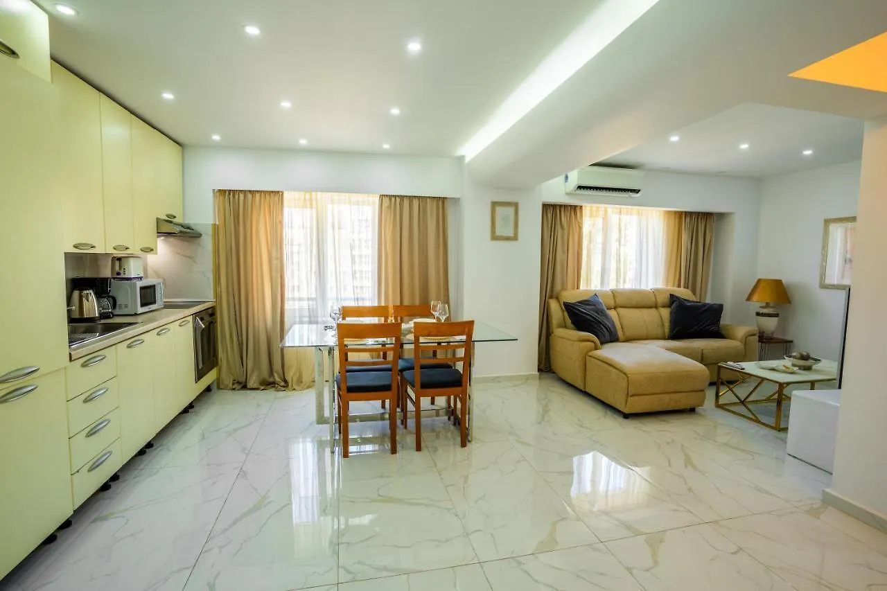 Quiet Marble Apt With Free Parking Spot Old Town Bukarest Apartman