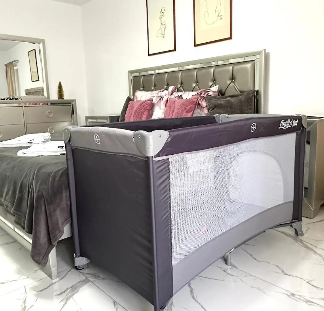 Quiet Marble Apt With Free Parking Spot Old Town Bukarest 0*,